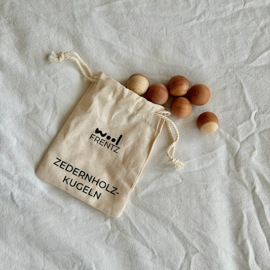 Zedernholzkugeln